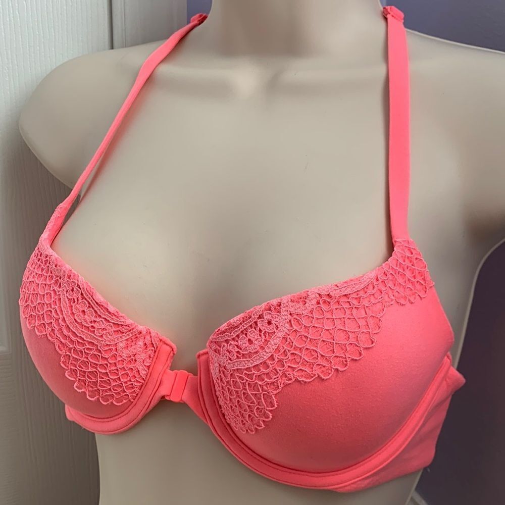 Victoria’s Secret Body by Victoria Lined Lace Racerback Demi Bra 34B Coral
